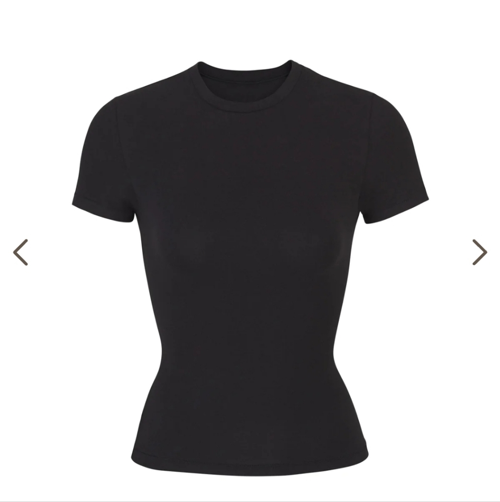 SKIMS Black Fitted T-Shirt